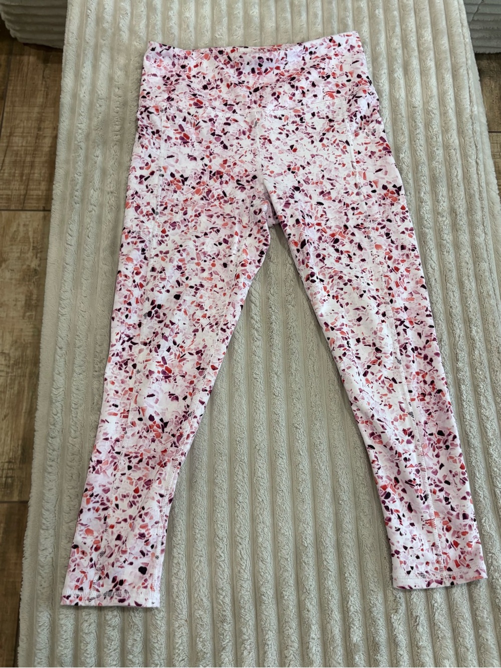 GAIAM Girls White Leggings with Pink & Burgundy Floral Confetti Print